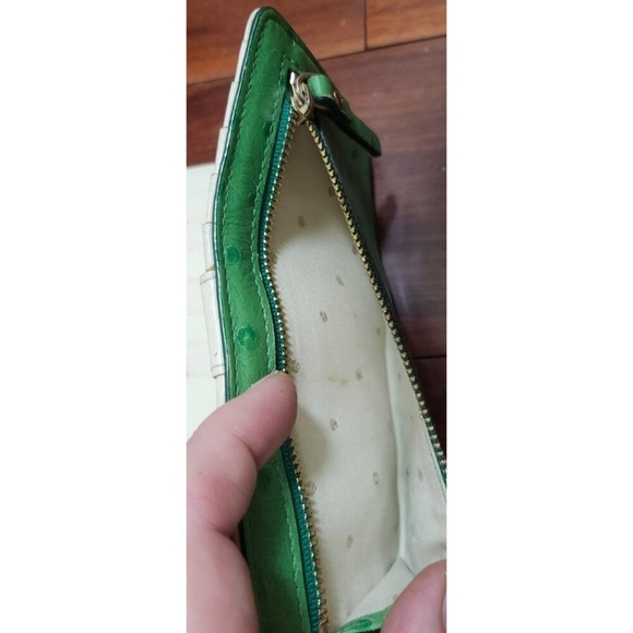 Kate Spade New York Wallet Green Ostrich Embossed Leather Card Holder - Picture 8 of 11